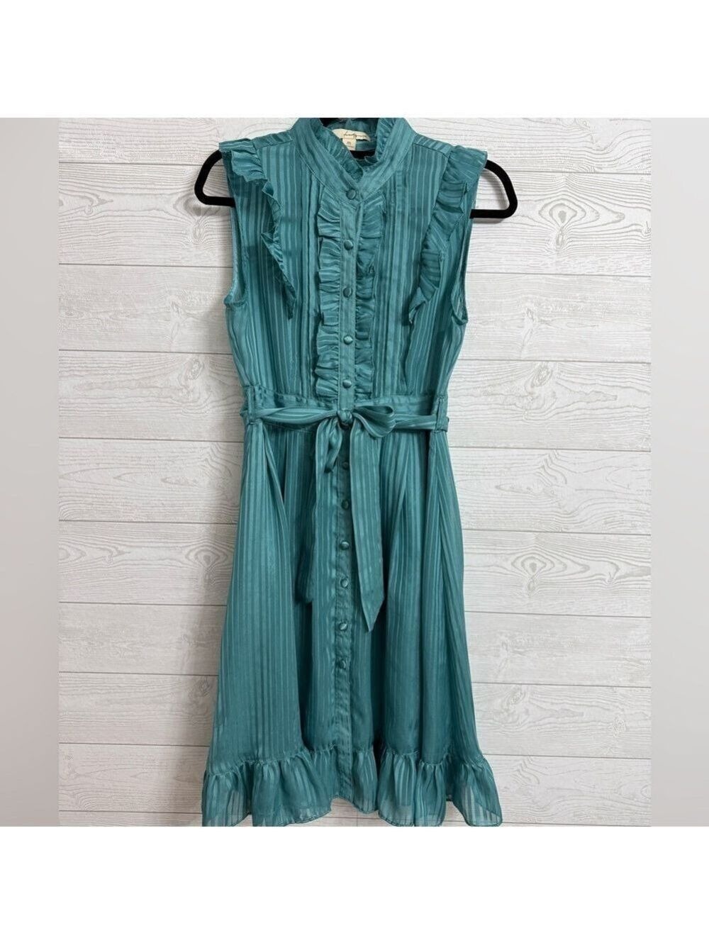 Twenty One Vintage Women’s Green Shear Sleeveless Ruffle Midi Dress. Size M